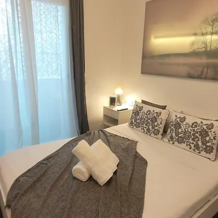 Small And Cozy - G10 Affittacamere