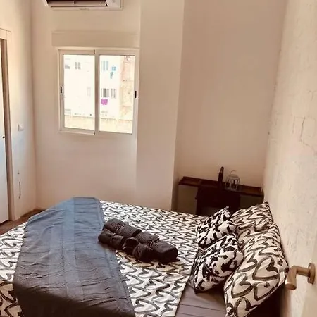 Muy Centrico En Junto A Ruzafa *