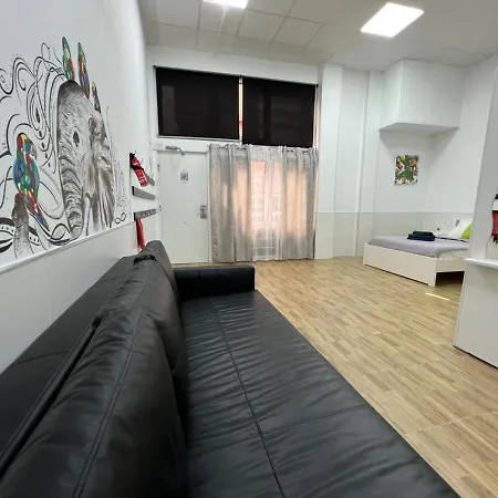 Szálloda Nou Benicalap Luxury Apart 3*