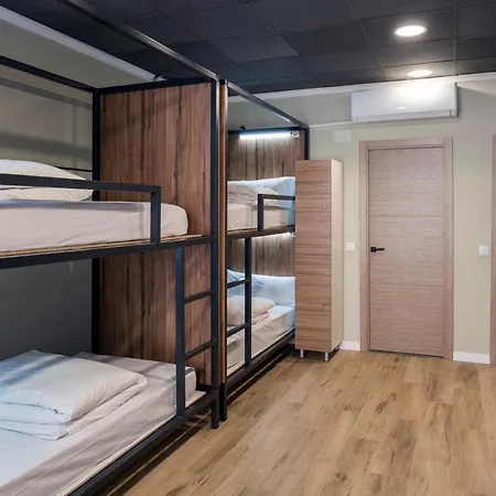 Hostel Som By The Venue