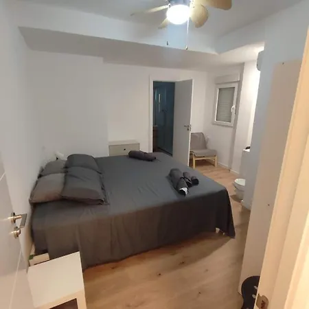 Arts & Sciences - Authentic Urban Parklife - Vlc Urban