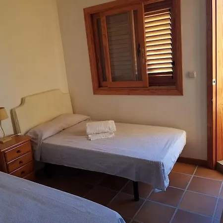 Adosado En La Playa De El Perellonet Con Piscina, Pista Tenis * ולנסיה