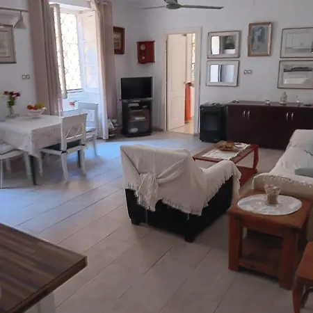 Alex And Renate Lägenhet