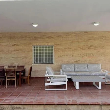 Villa Casa Con Piscina, Jardin Y Aire Acondicionado Cerca De Valencia En La Eliana-l'eliana *