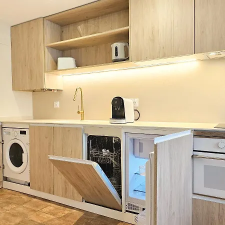 Ciencias Q Apartman Valencia