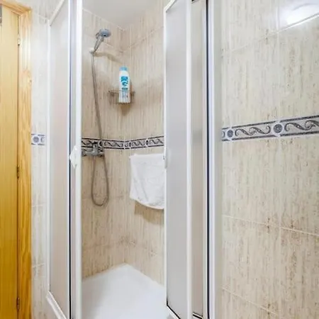 Elegante Muy Cerca De La Playa Valência