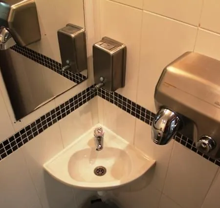 Room00 * فالنسيا