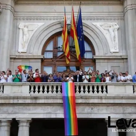 Heart Of Trendy Area Of Russafa With Lovely Terrace ! Au Coeur De Ruzafa Avec Belle Terrasse ! Apartman *