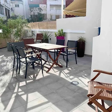 Heart Of Trendy Area Of Russafa With Lovely Terrace ! Au Coeur De Ruzafa Avec Belle Terrasse ! Apartman Valencia