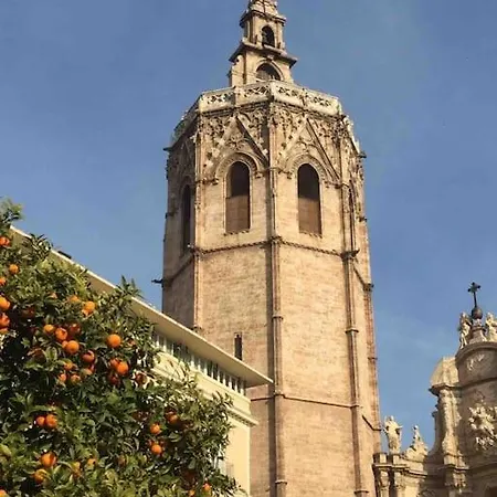 Heart Of Trendy Area Of Russafa With Lovely Terrace ! Au Coeur De Ruzafa Avec Belle Terrasse ! Apartman *