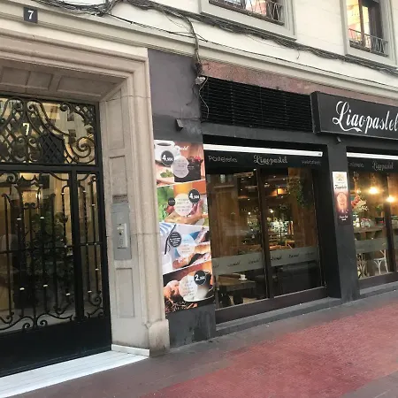 Papillon Nocleg ze śniadaniem Walencja