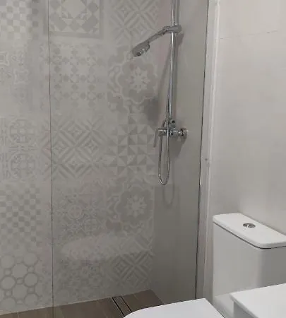 Precioso De Diseno 4-6 Personas Vt-55212-v 아파트
