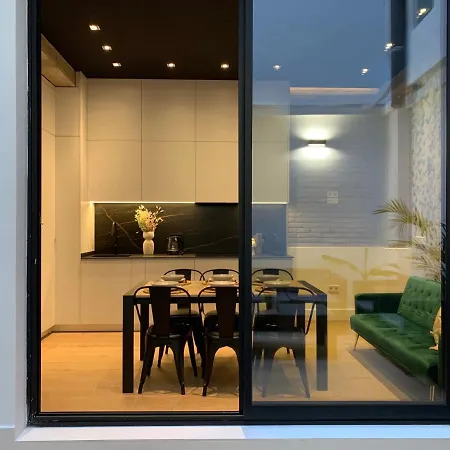 La Reina Homestay Valencia