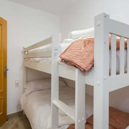 Piso Familiar Cerca Del Centro, Ac Y Wifi Gratis Valencia