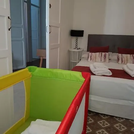アパート Family Century House With Terrace And Parking