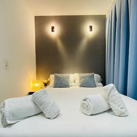 Modern Designed Loft In Russafa דירה