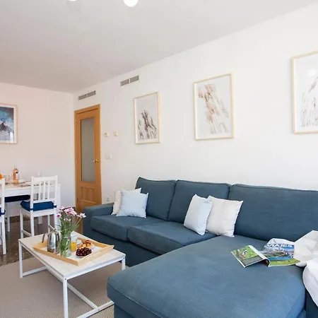 Singularstays El Grao Apartment *