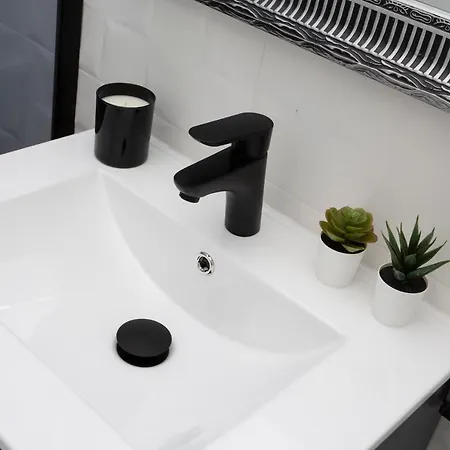 Singularstays Tinglado *