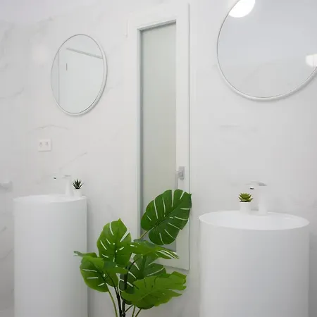 Apartment Singularstays Tinglado *