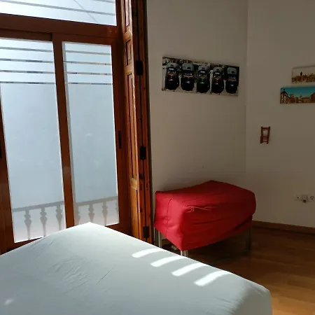 Tossal Apartman *