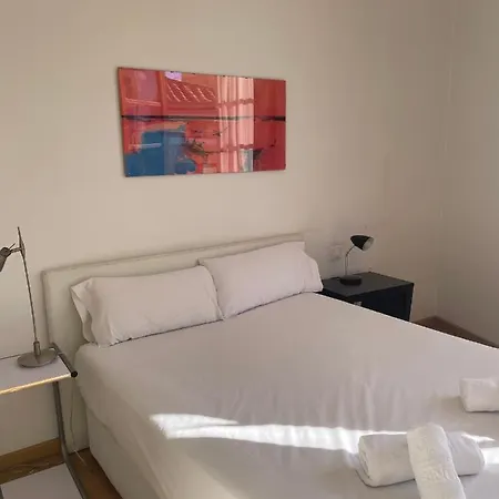 Tossal Apartman *