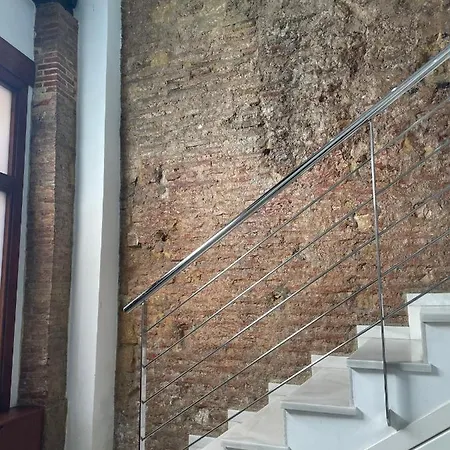 Tossal Apartman