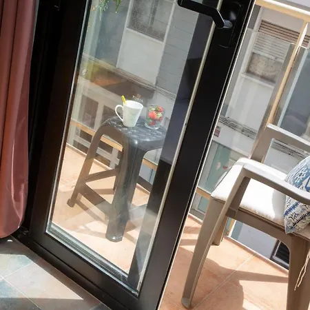 Singularstays Clero דירה