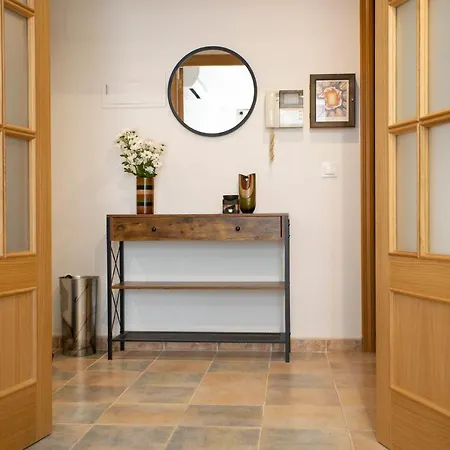 Singularstays Clero דירה