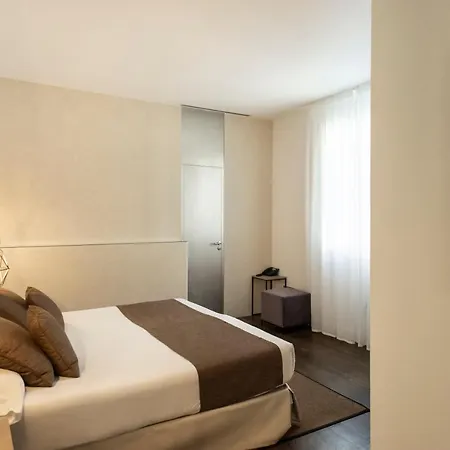 Hotell Blanq Carmen 3*