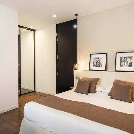 Blanq Carmen Hotell
