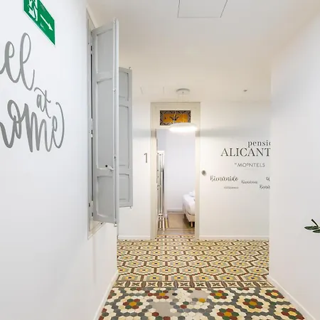 Konukevi Alicante By Moontels *