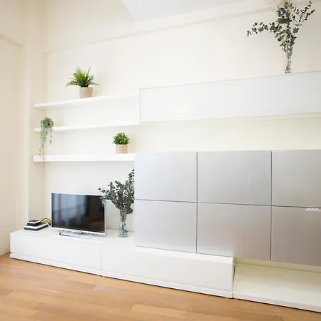 Apartment Singularstays Comedias Iv *