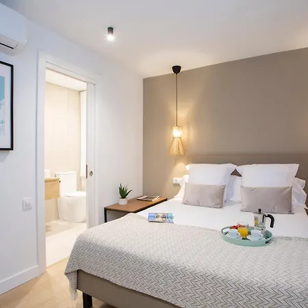 Poeta Llombart Appartement Valence