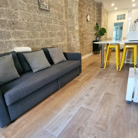 Loft Independiente Con Piscina Compartida En Centro De Apartment *