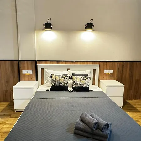 Lliri 7 Apartamento