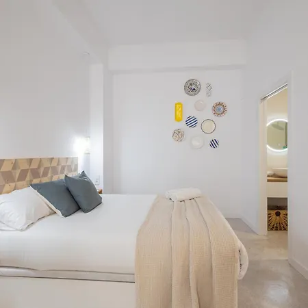 Apartamento Florit Flats - Ceramic Homes - 4 Guest - Ac Wifi - Near Sorolla Train Station *