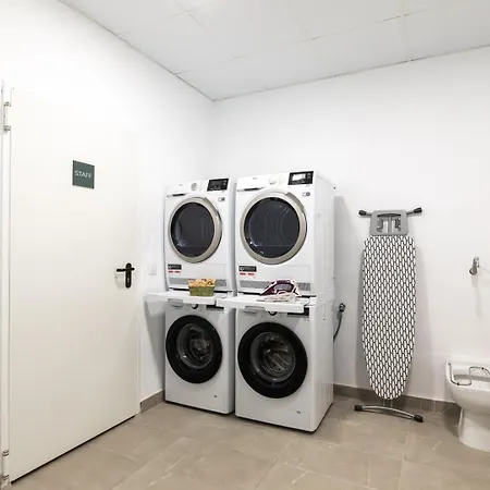 Moontels Plaza De Vannes فالنسيا