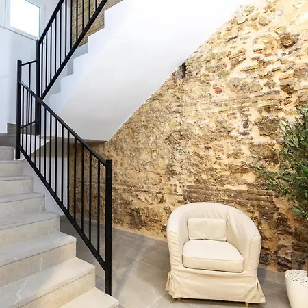 Apartmán Moontels Plaza De Vannes *