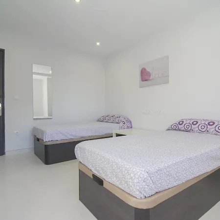 Calm Company バレンシア