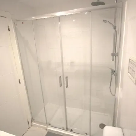 Tus En Ruzafa 住宿加早餐酒店 瓦伦西亚