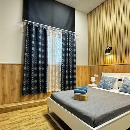 Appartement Lliri 32 *