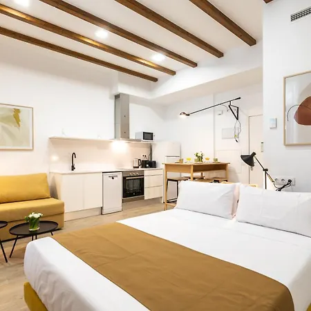 Apartmán Moontels Plaza De Vannes *