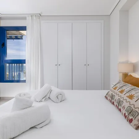 Апартаменты Apartup Patacona Infinity *