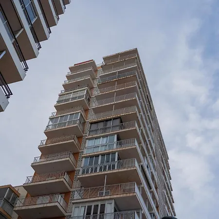 Apartment Ocean's Whisper: Les Palmeres Seaview Sanctuary