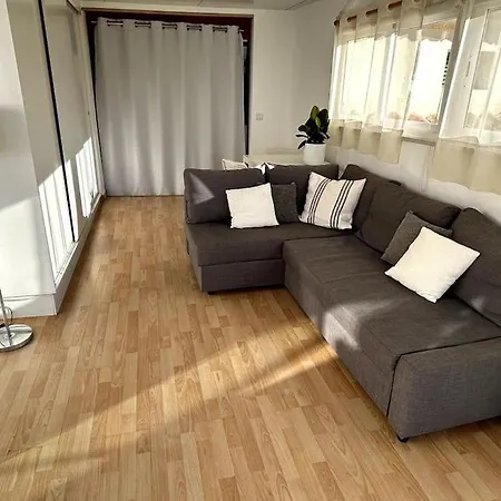 La Roca Apartment *