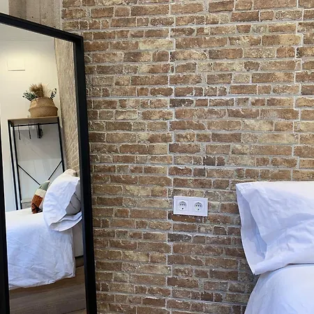 Rum i privatbostad Valencia Beach Rooms Valencia