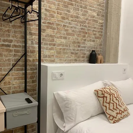 Valencia Beach Rooms Rum i privatbostad *