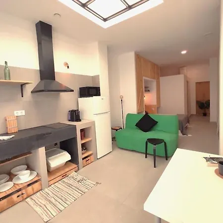 Apartamento Acogedor Loft En Valencia_ Calamochaa Valencia