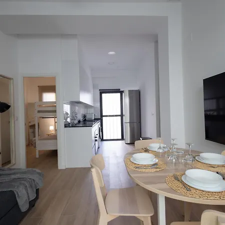 Cruz Cubierta Apartman *