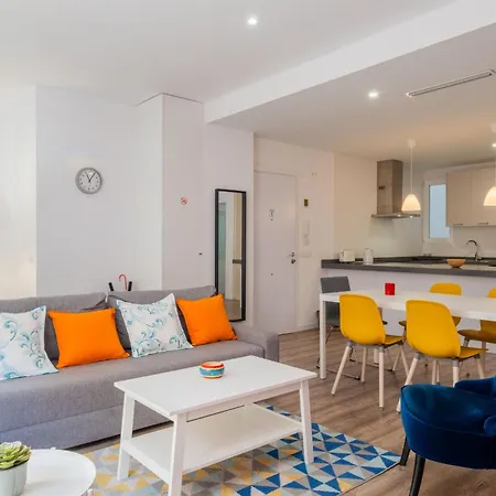 Spacious & Clean In Quiet Area *